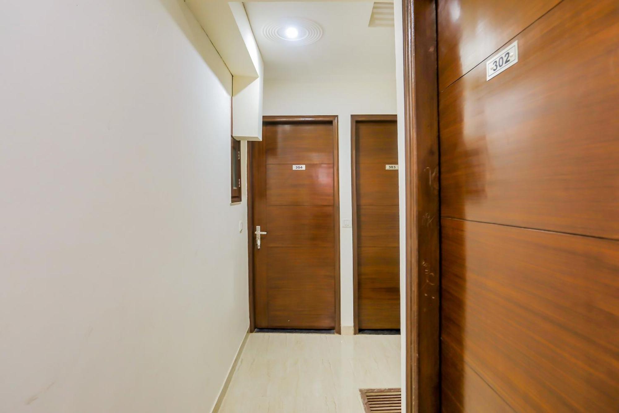 Hotel O Mahipalpur Extension Near Airport Νέο Δελχί Εξωτερικό φωτογραφία